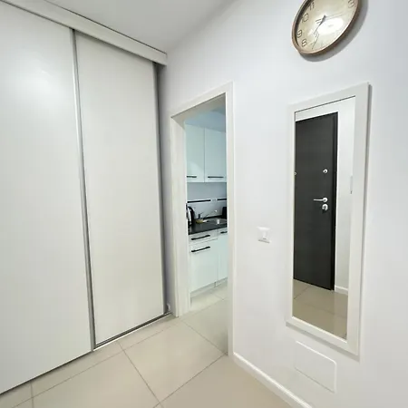 Chic With Balcony At Exigent Plaza - 05 Bucarest