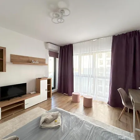 Chic With Balcony At Exigent Plaza - 05 Bukareszt