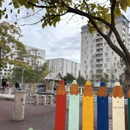 Appartement Chic With Balcony At Exigent Plaza - 05