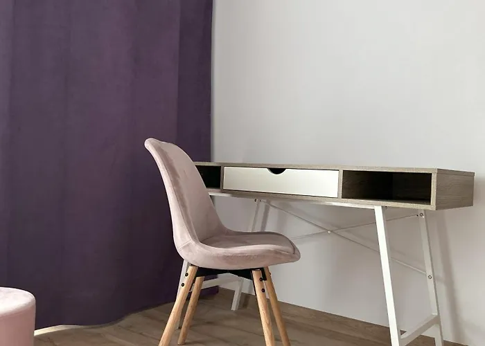 Apartment Chic With Balcony At Exigent Plaza - 05 Bucharest